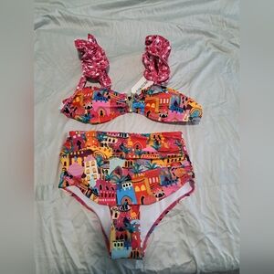 Medium/Small Bright colored Sporlike Bikini